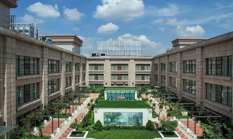 Foshan Classical Plaza Hotel